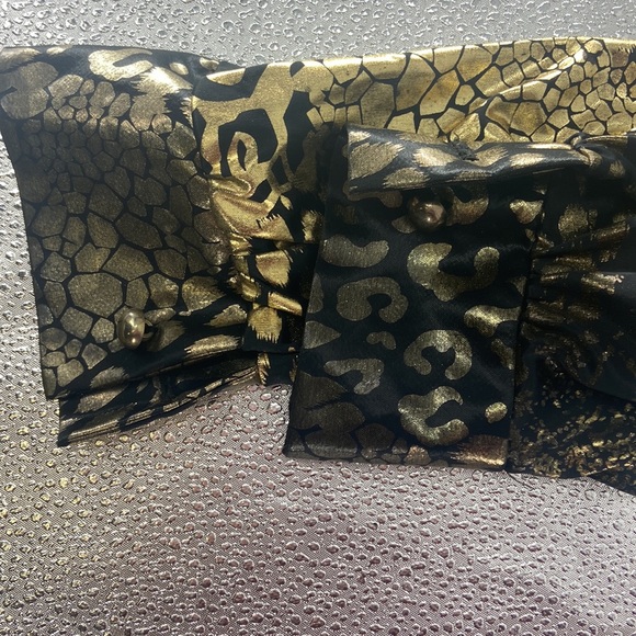 Vintage Silver Threads black and gold gothic   metallic silky button down shirt - Picture 5 of 10